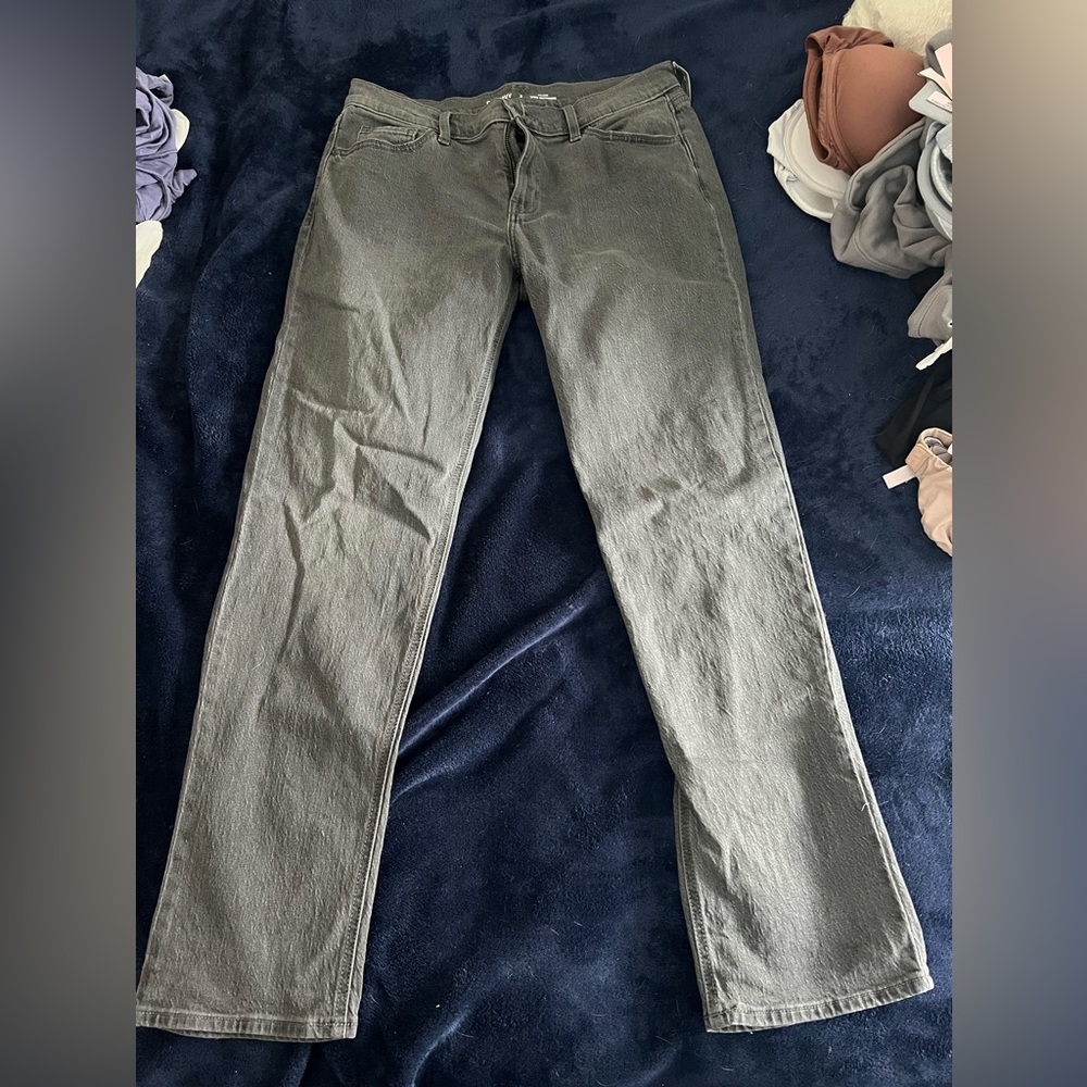 Women’s boyfriend jeans